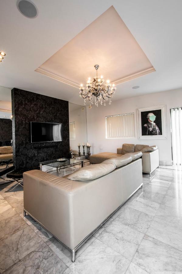 Penthouse Retreat Lejlighed Cospicua Eksteriør billede